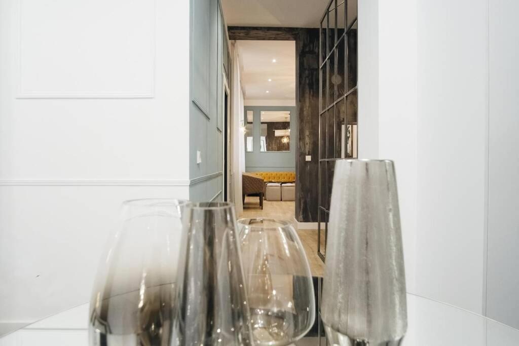 Apartamentos Plaza De Pedro Zerolo III Madrid Buitenkant foto